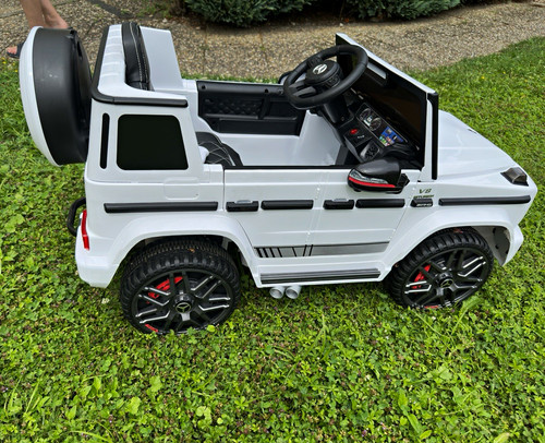 Mercedes benz amg g63 - mercedes-benz,
